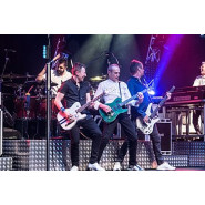 Status Quo (band)