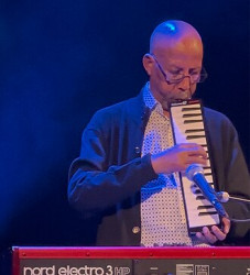 Hailu Mergia