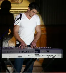 Steve Grand
