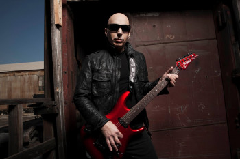 Joe Satriani Джо Сатриани